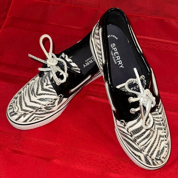 Sperry Black and White Sequin Sneakers with Eye-Catching Zebra Design Size 8.5 - Picture 2 of 12